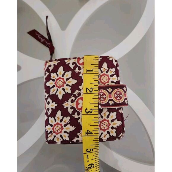 Vera Bradley Women's Burgundy Medallion Bifold Wallet, Card Slots ID Window - Picture 5 of 8